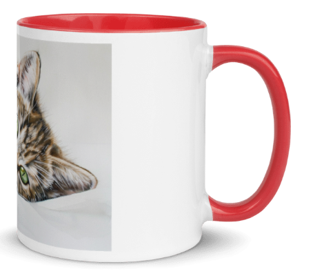 Tazza bianca disegnata dall'artista Georgette Guny